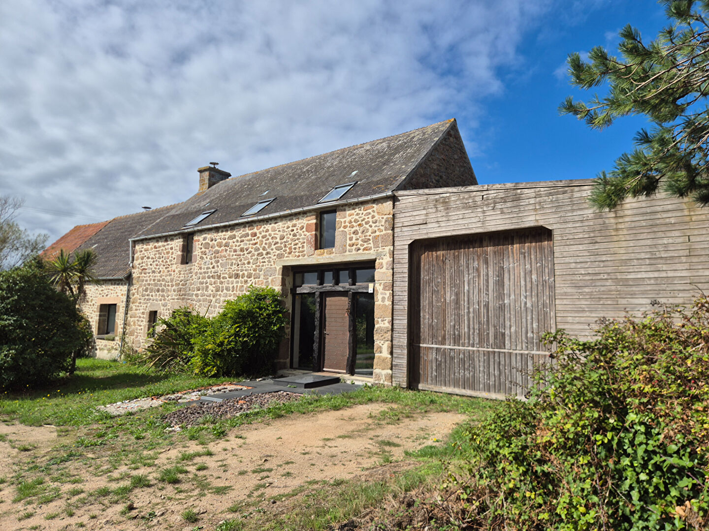 Agence immobilière de CCI immobilier Montebourg