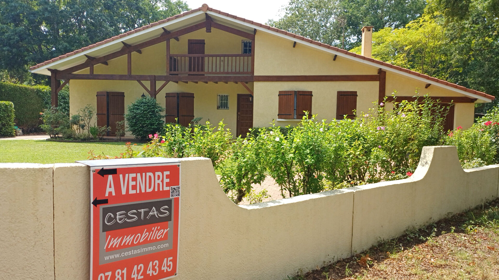 CESTAS BOURG Maison 6 pièces 120m2 ref 2290