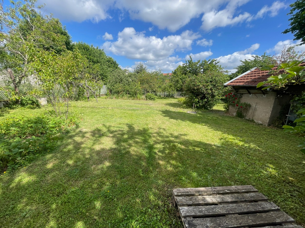 Photo Ensemble Immobilier avec Grand terrain Vandoeuvre limite nancy image 2/6