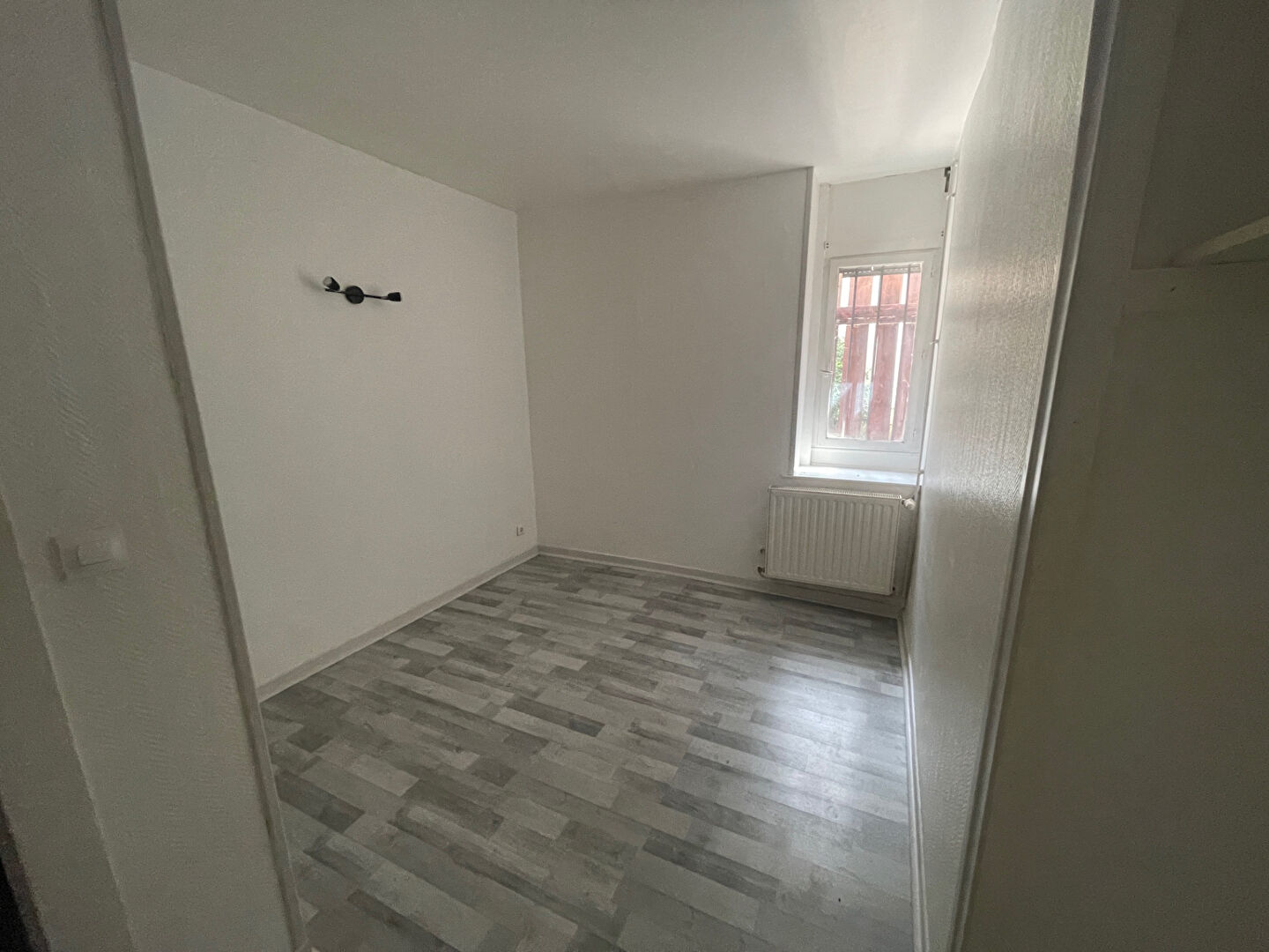 Photo MALZEVILLE centre Immeuble de Rapport de 10 Appartements et 4 garages image 3/6