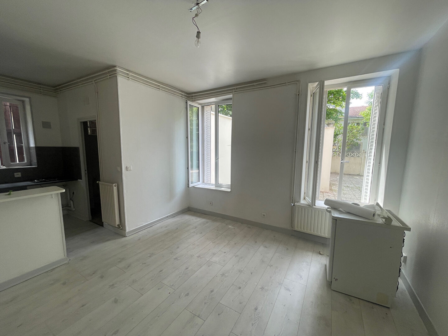 Photo MALZEVILLE centre Immeuble de Rapport de 10 Appartements et 4 garages image 6/6