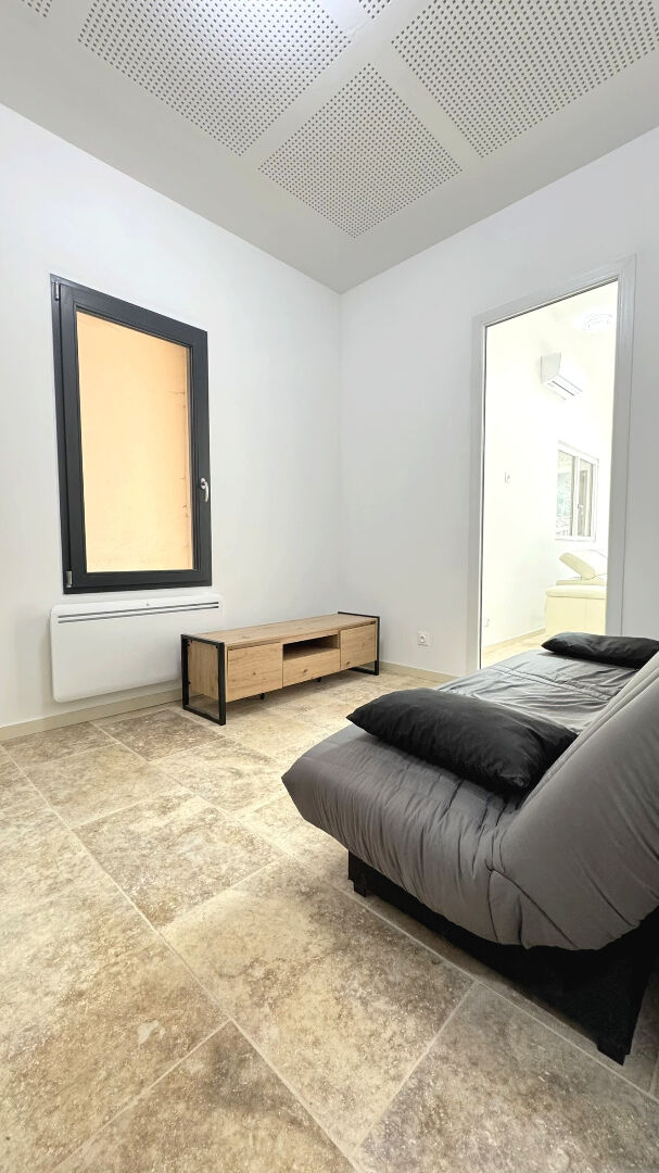 Photo NANCY  SAURUPT APPARTEMENT RENOVE  AVEC TERRASSE PARKING ET SOIUS-SOL image 6/6