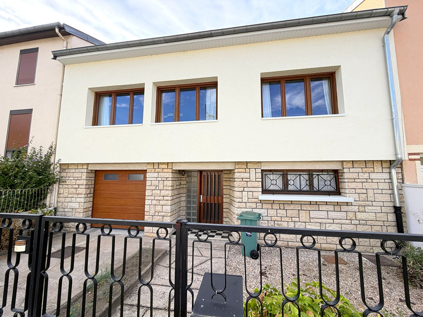Agence immobilière de CHEZ VOUS IMMOBILIER