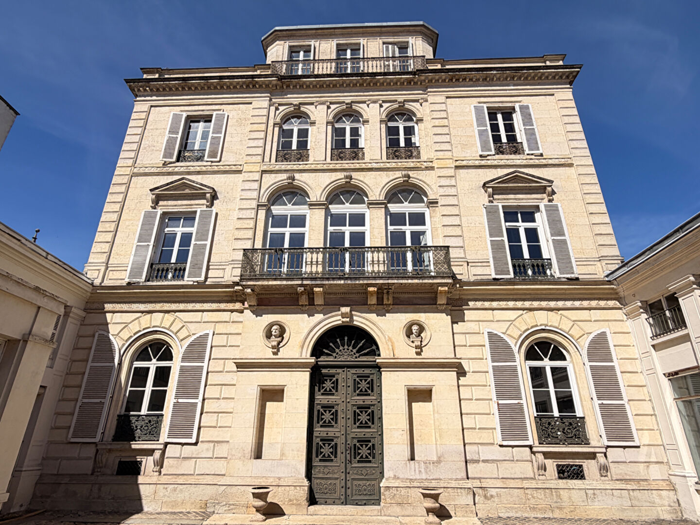 Agence immobilière de Office Notarial Clos Saint-Marc