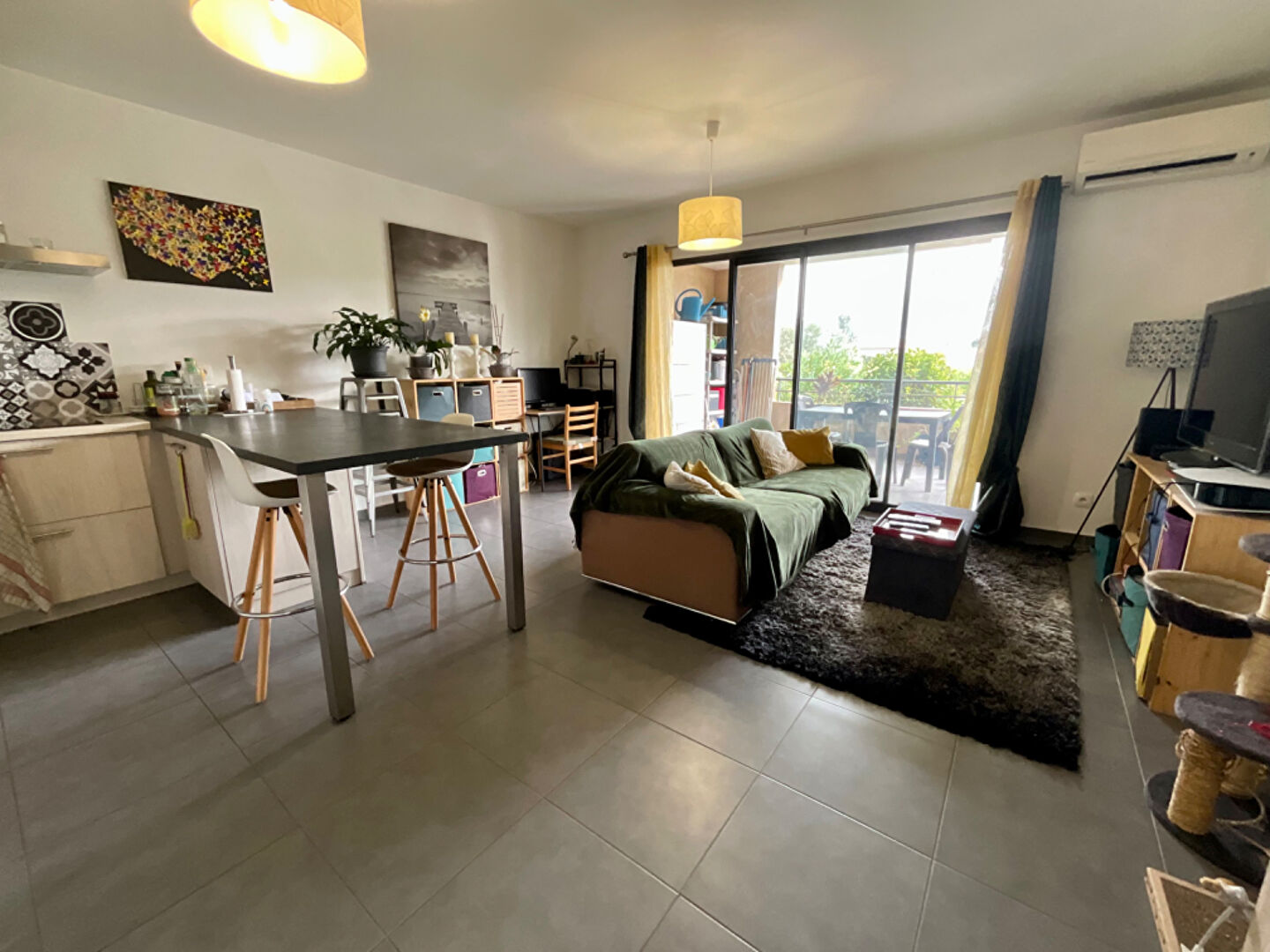 Appartement T2 49m2 avec terrasse 25m2