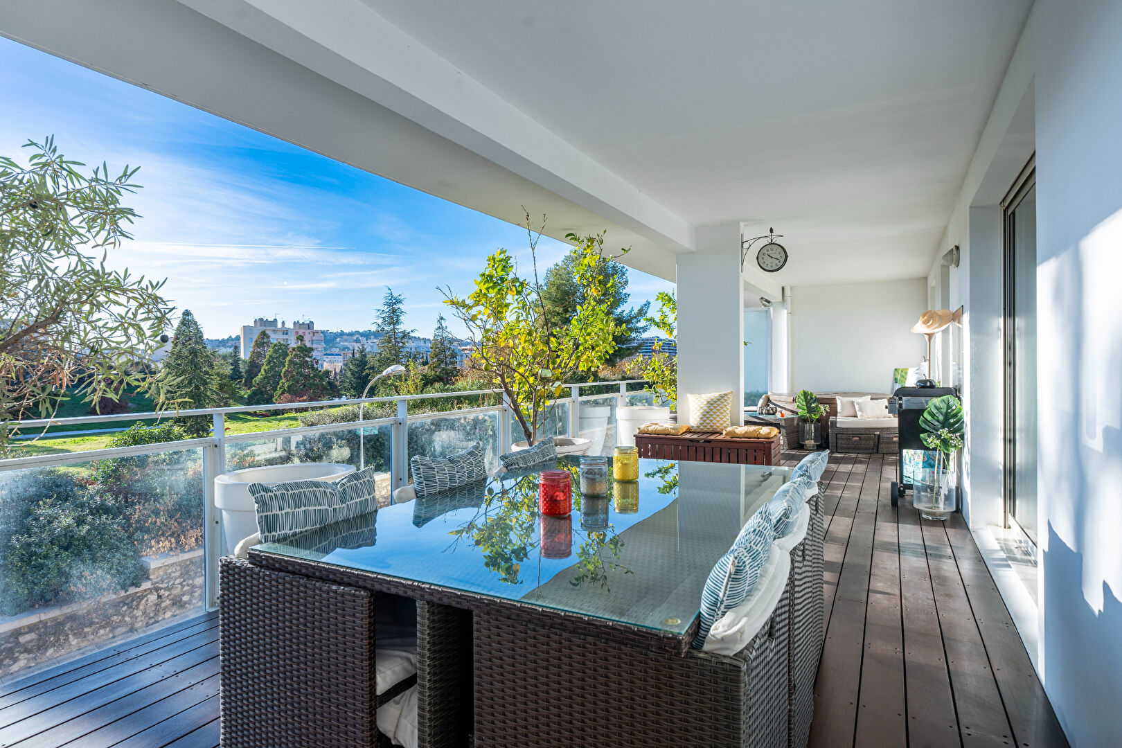 Photo Appartement Marseille 3 pièce(s) 70.92 m2 image 2/6