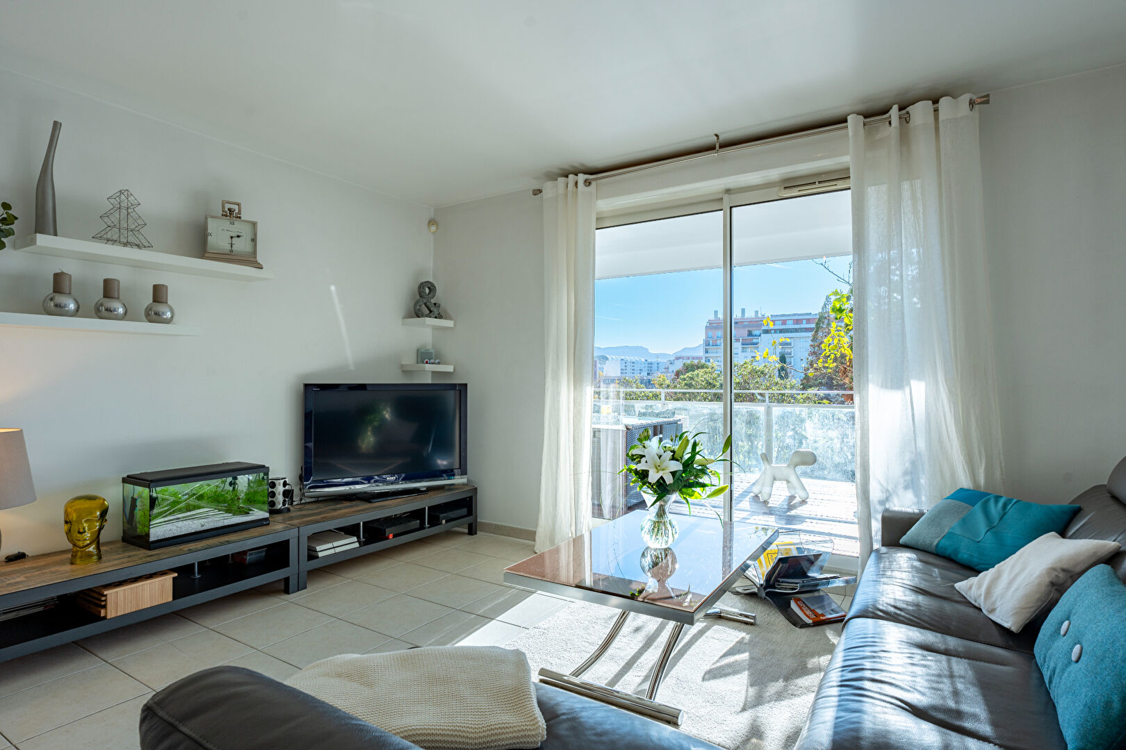 Photo Appartement Marseille 3 pièce(s) 70.92 m2 image 5/6