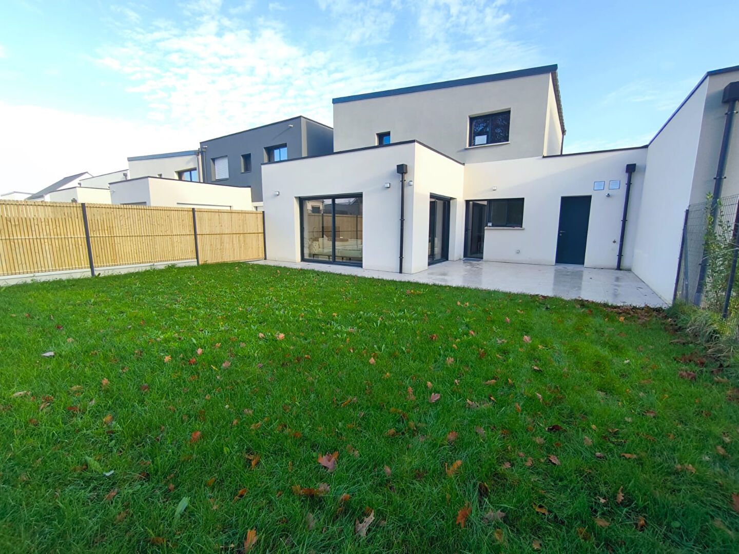 property-image