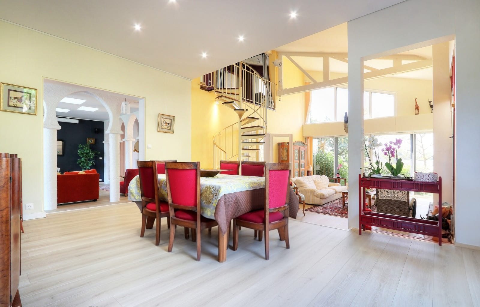 property-image