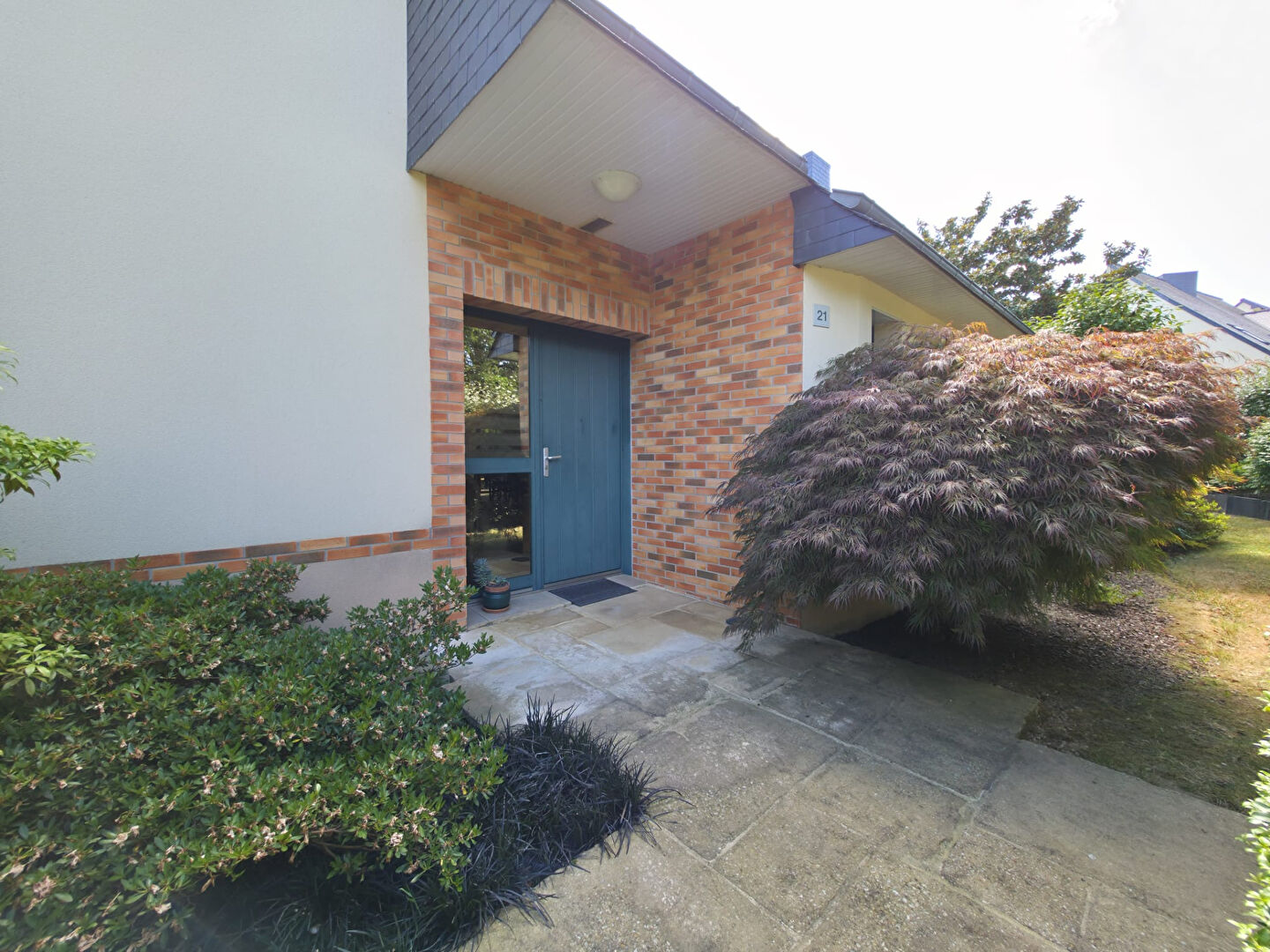 property-image