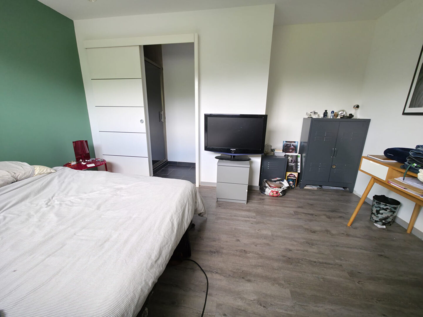property-image