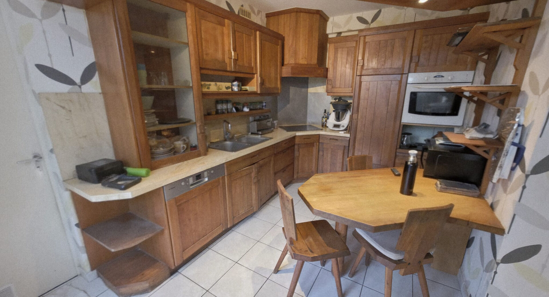 property-image