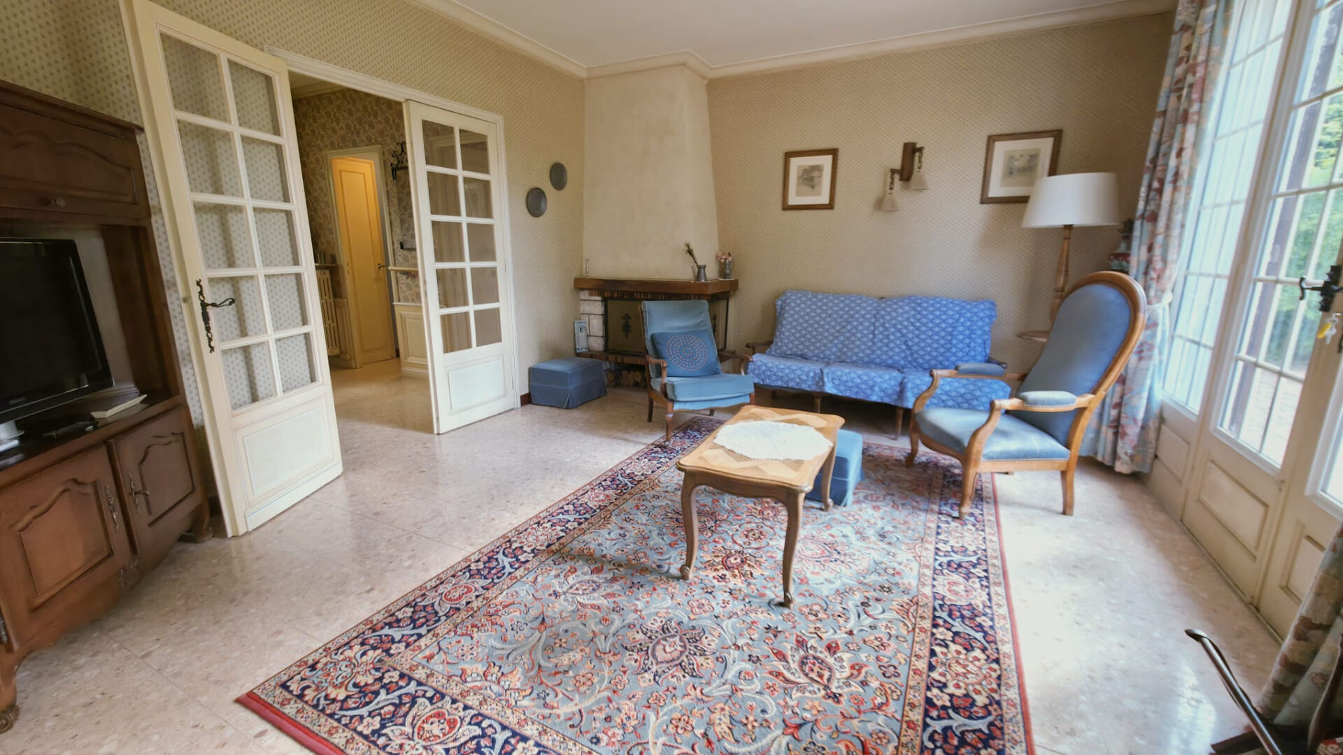 property-image