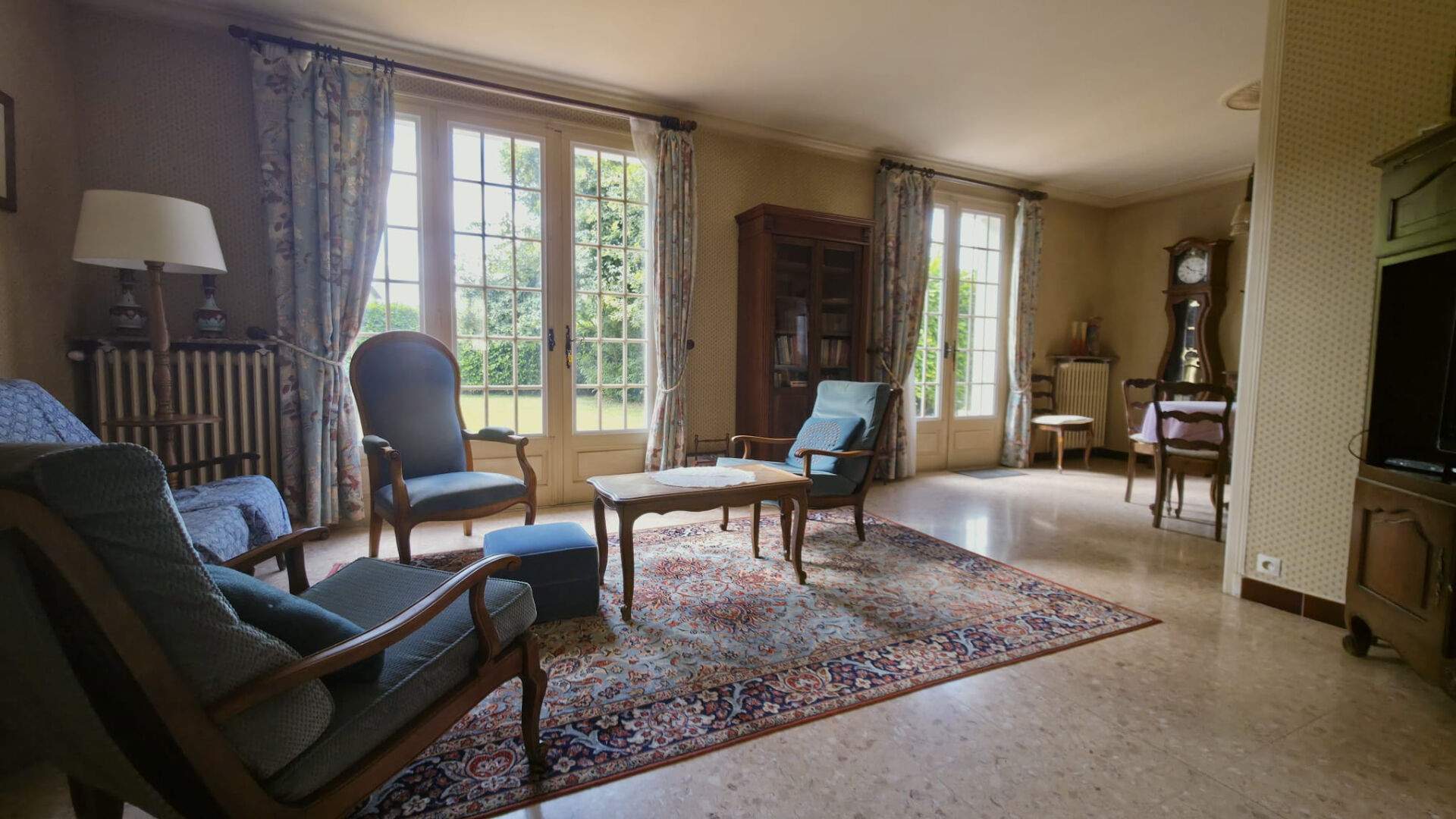 property-image