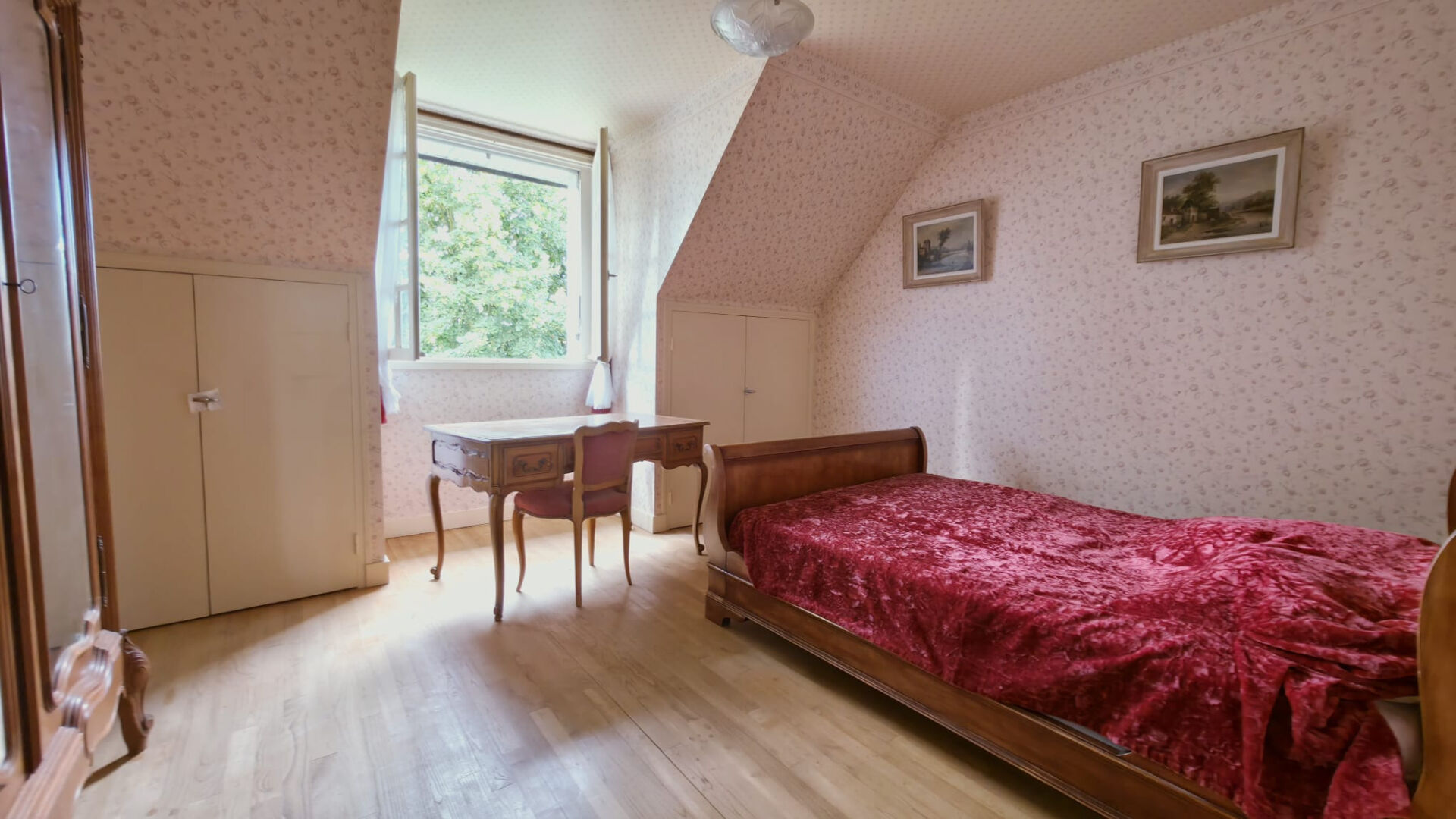 property-image