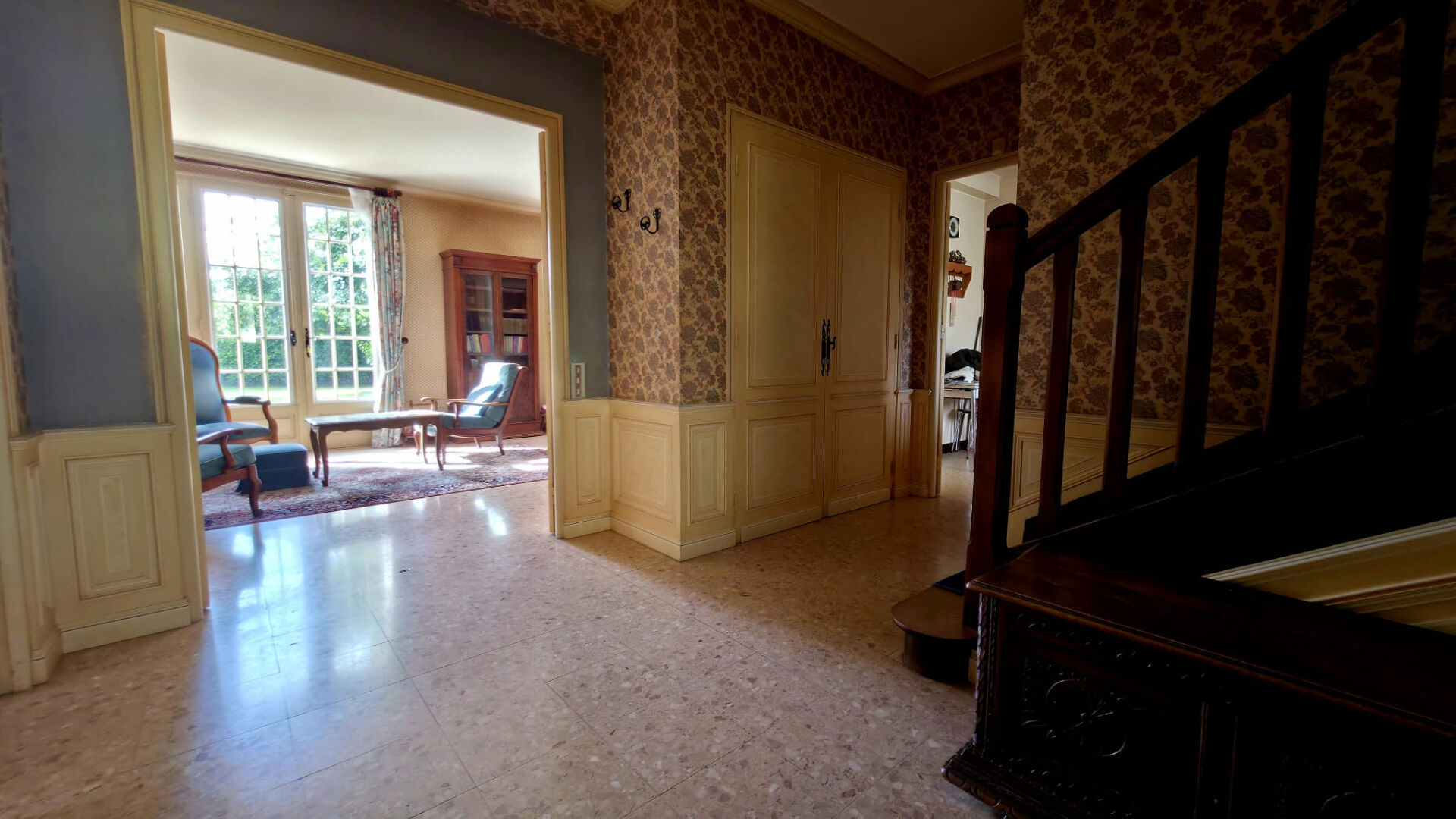 property-image