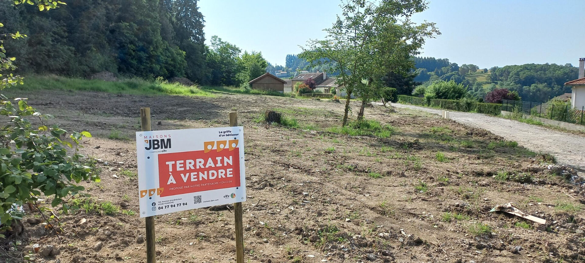 Photo Terrain Saint Didier En Velay 786 m2 Ref 548 image 2/2