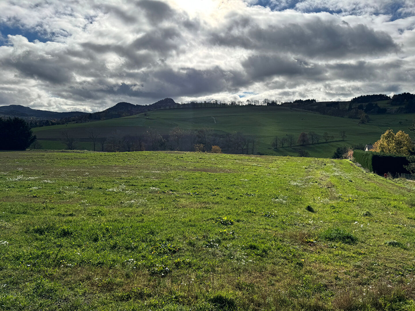 Photo Terrain (parcelle de  758 m² ) : REF 691 image 2/3