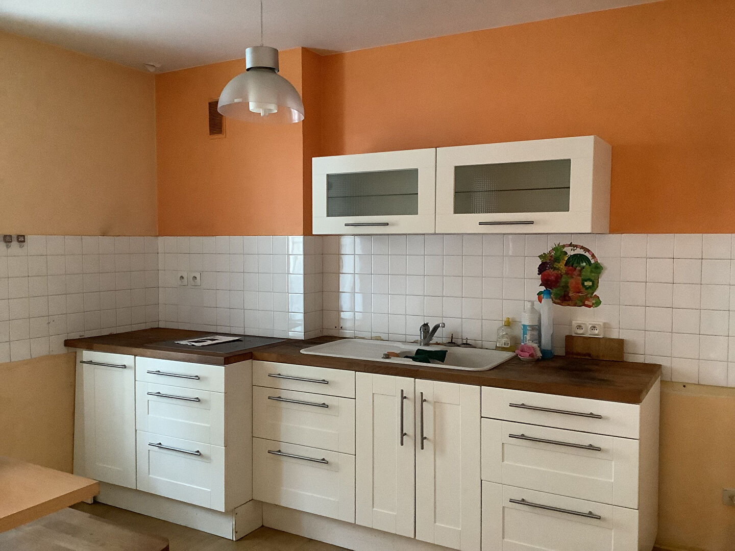 Appartement  en rez de chaussée  d'une résidence sécurisée , coeur de ville