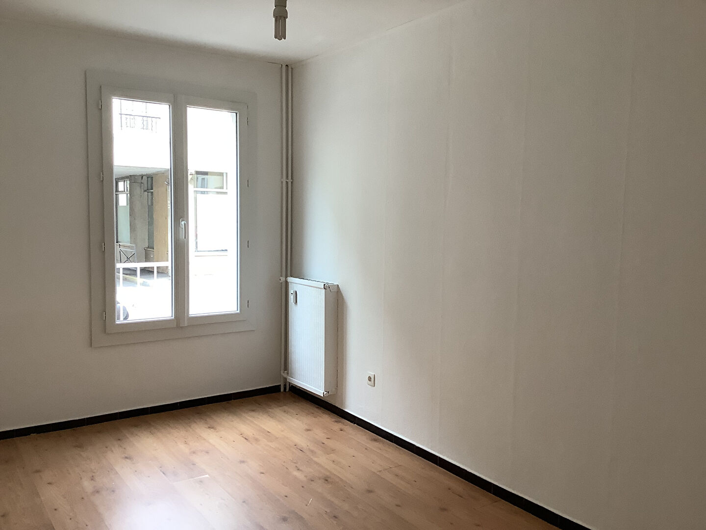 Photo Appartement  en rez de chaussée  d'une résidence sécurisée , coeur de ville image 5/6