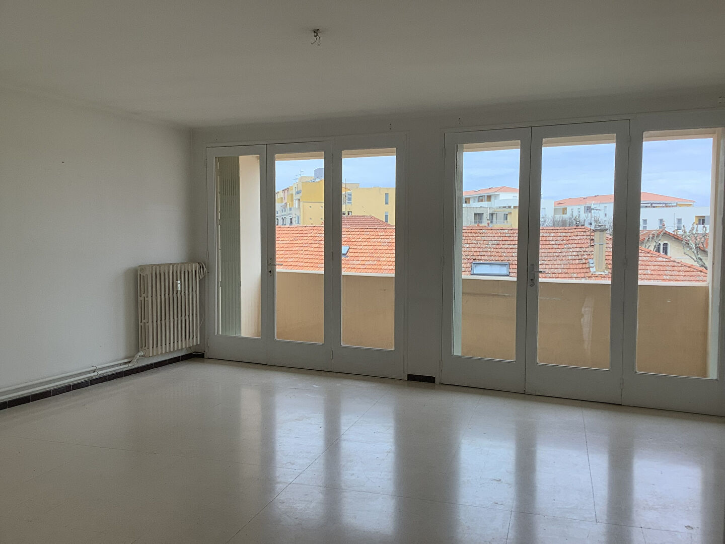 Photo A vendre bel appartement avec 2 balcons image 4/6