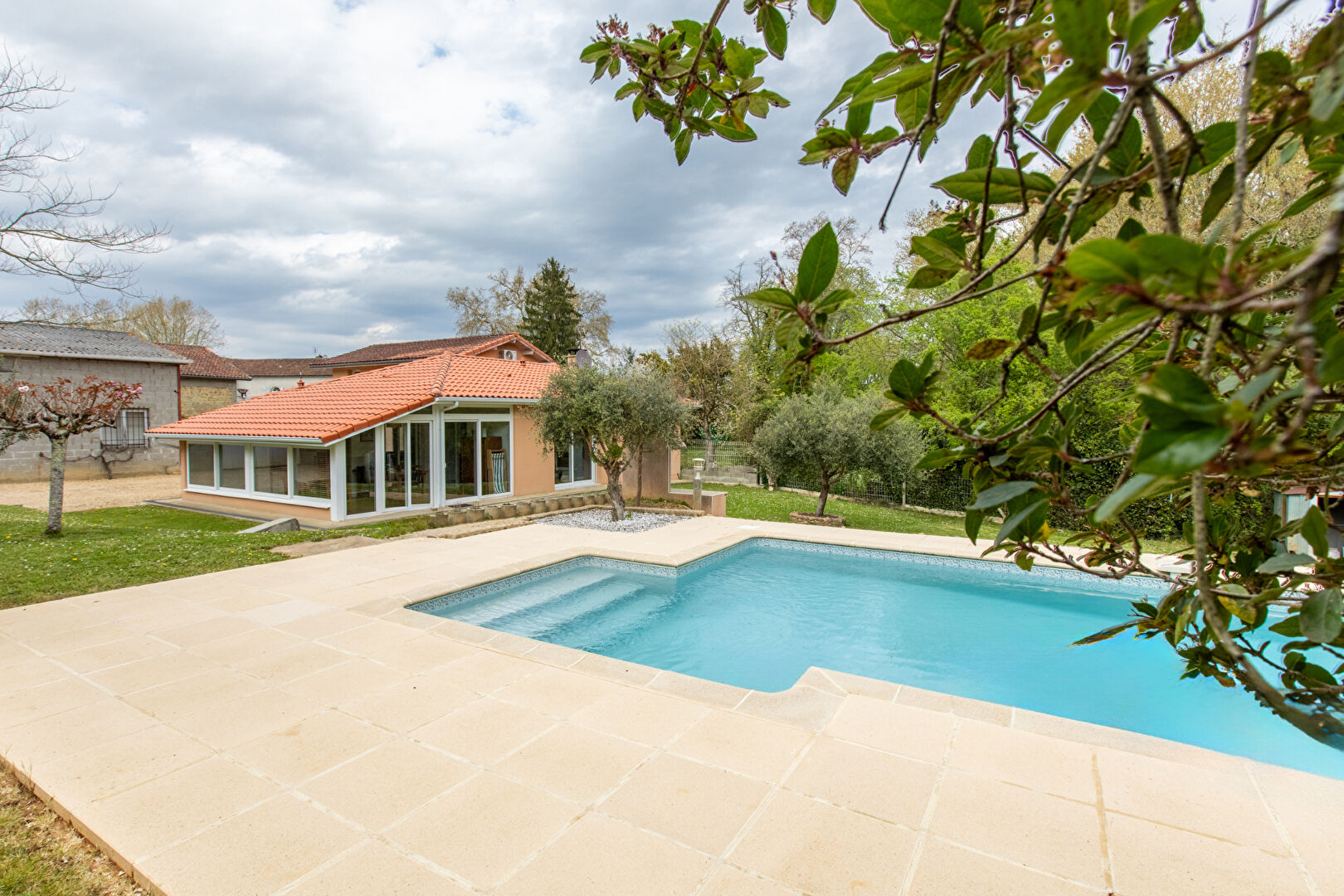 Agence immobilière de COTE PATIO IMMOBILIER- Aire Sur Adour