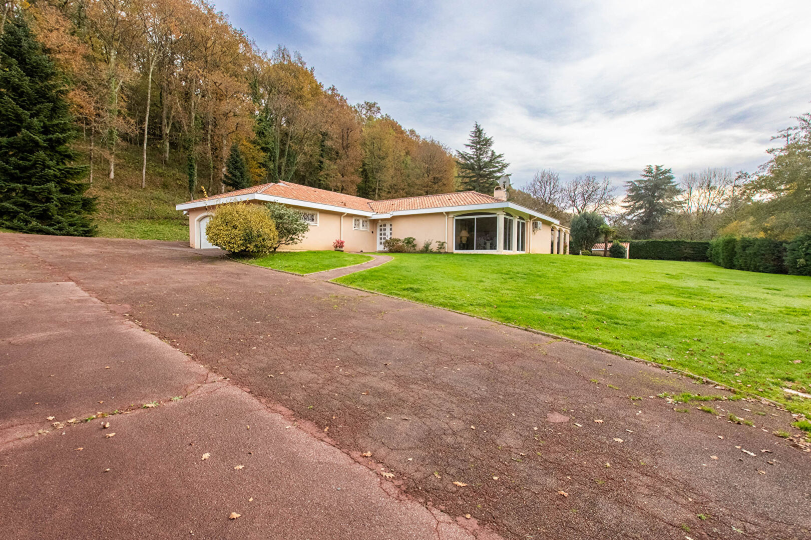 Agence immobilière de COTE PATIO IMMOBILIER- Aire Sur Adour