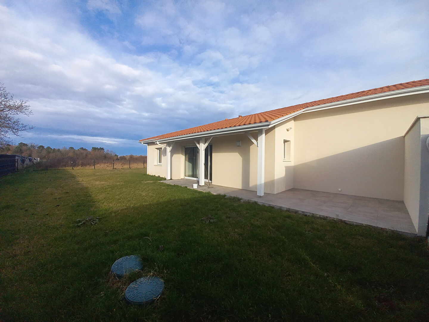 Photo Maison  3 chambres et garage image 1/6