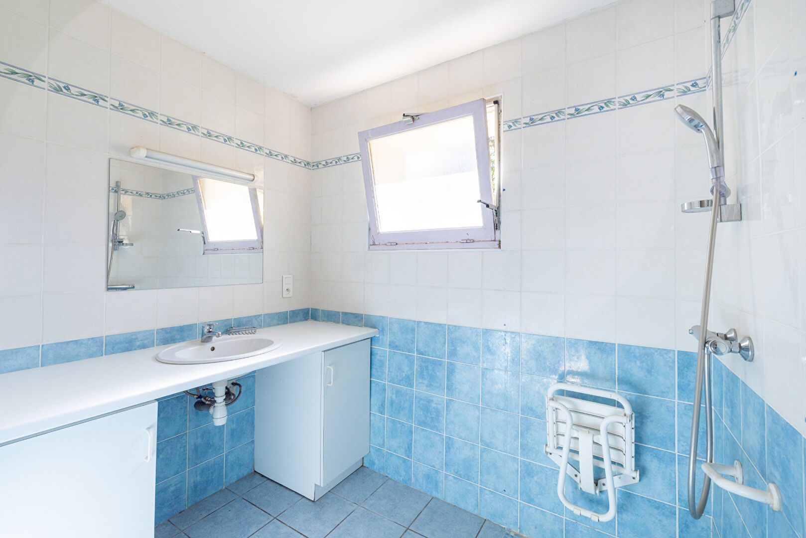 Photo Maison Amou 8 pièce(s) 157 m2 image 5/6