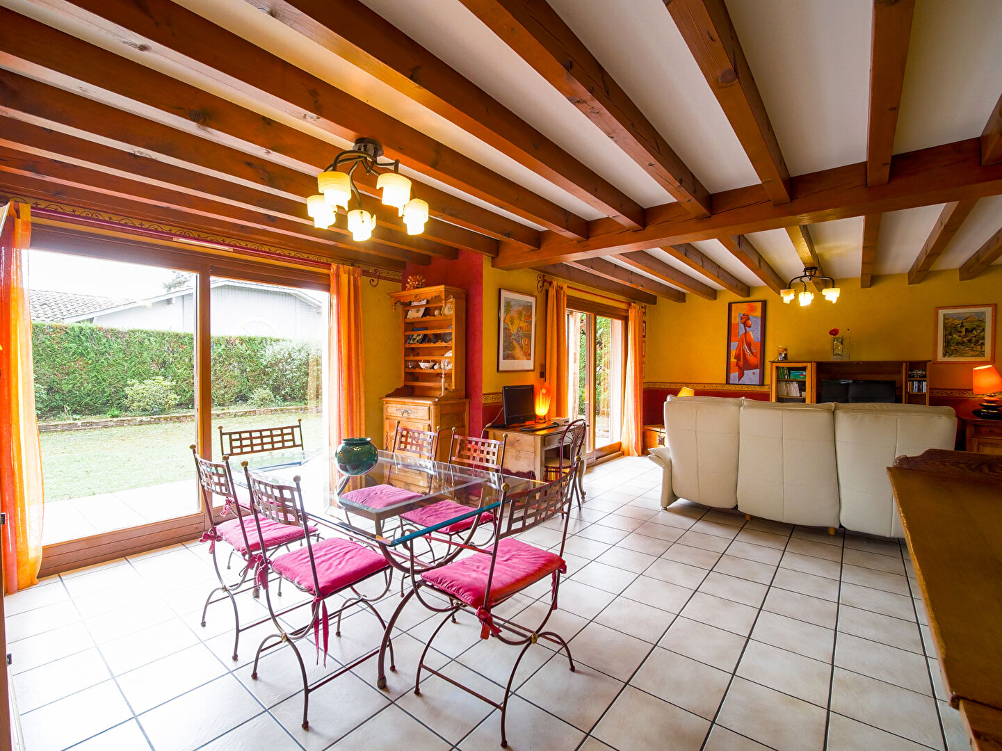 Photo Élégante maison landaise de 140 m²  Hyper-centre de Ychoux image 4/6