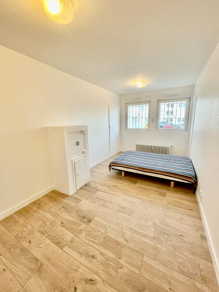 Photo APPARTEMENT T4 AU CONGUEL LES PIEDS DANS L EAU image 3/6