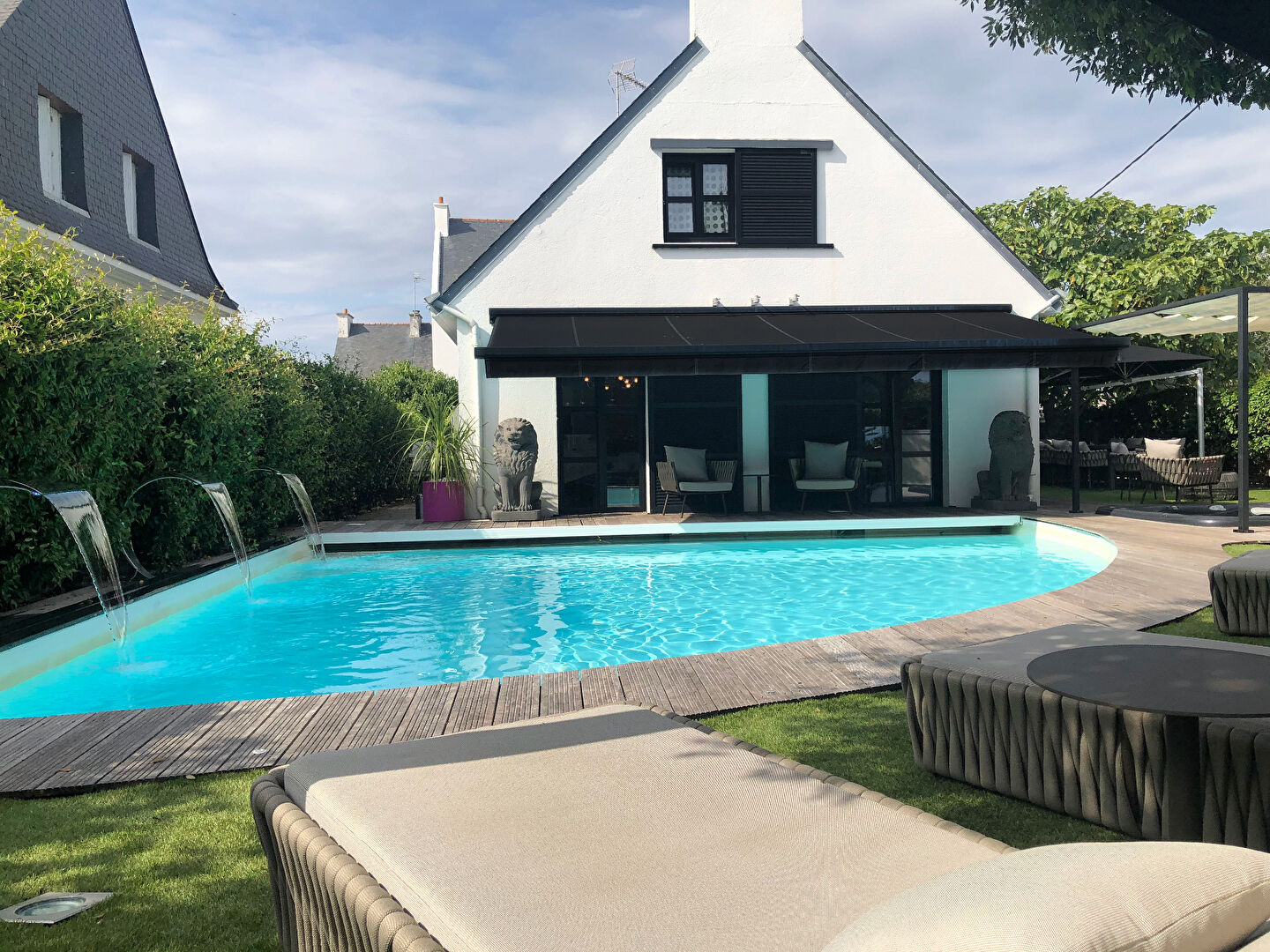 Photo QUIBERON VILLA DE CHARME AVEC PISCINE ET SPA ? À PROXIMITÉ IMMÉDIATE DU CENTRE-VILLE ET DE LA CÔTE SAUVAGE image 4/6