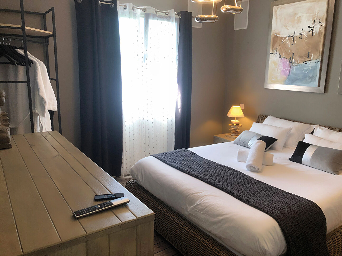 Photo QUIBERON VILLA DE CHARME AVEC PISCINE ET SPA ? À PROXIMITÉ IMMÉDIATE DU CENTRE-VILLE ET DE LA CÔTE SAUVAGE image 5/6