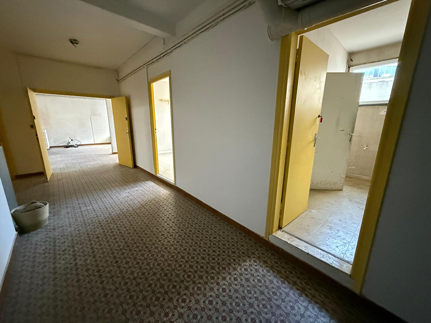 Photo Loft en souplex à aménager  137 m²  Proche plage image 4/6