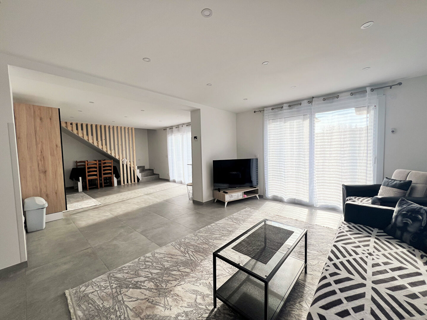 Photo Maison d'habitation T4 récente image 3/6