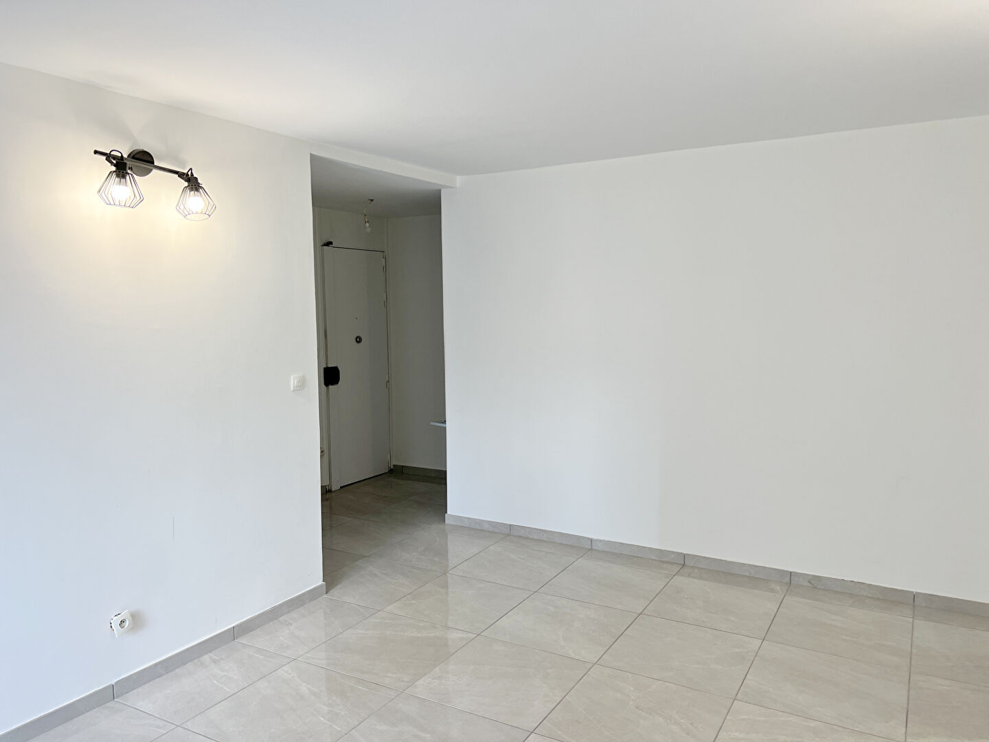 Photo Appartement T3 à Villeurbanne  Metro Flachet de 66 m² image 2/5