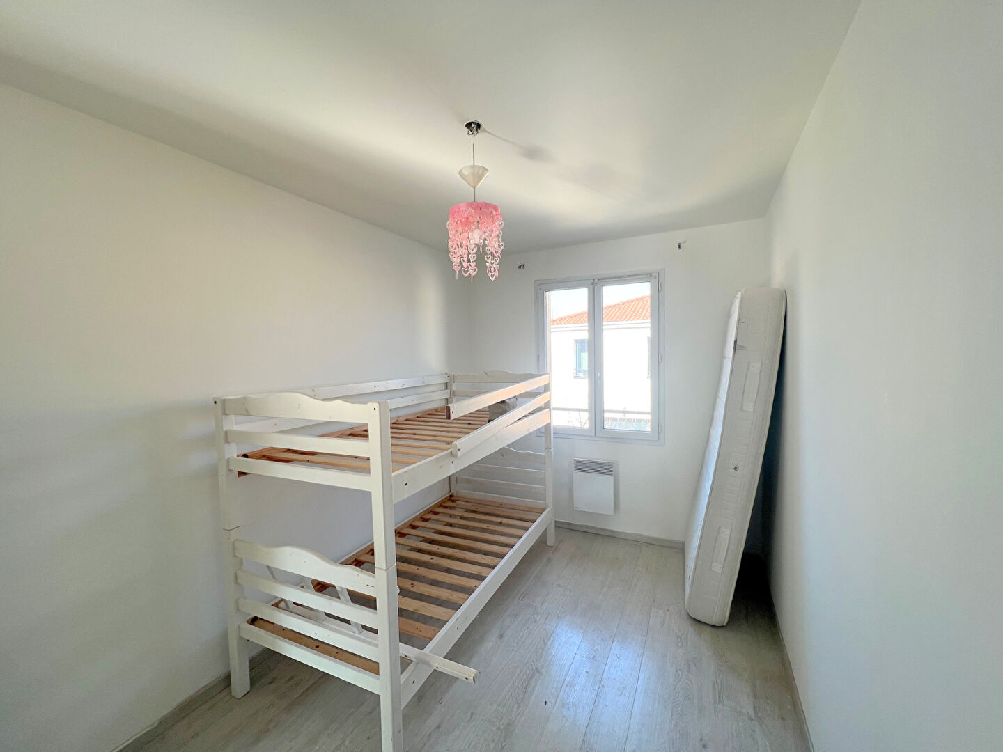 Photo A Vaulx-en-Velin, maison de 80,54 m² à vendre au prix de  335 000 image 3/6