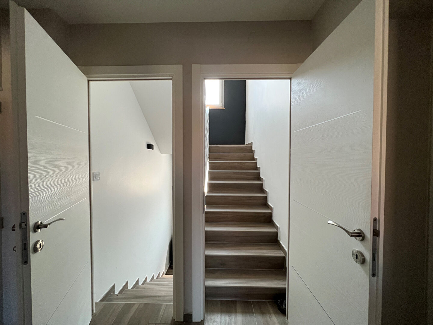 Photo MAISON / VILLA T11 À FEYZIN DE 800 M² FEYZIN (69320) image 3/6