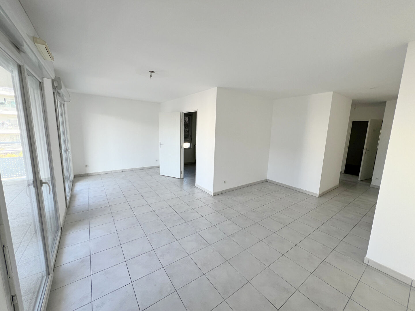 Appartement  de 2012 à Vaulx-en-velin  centre 3 pièces 64.72 m2