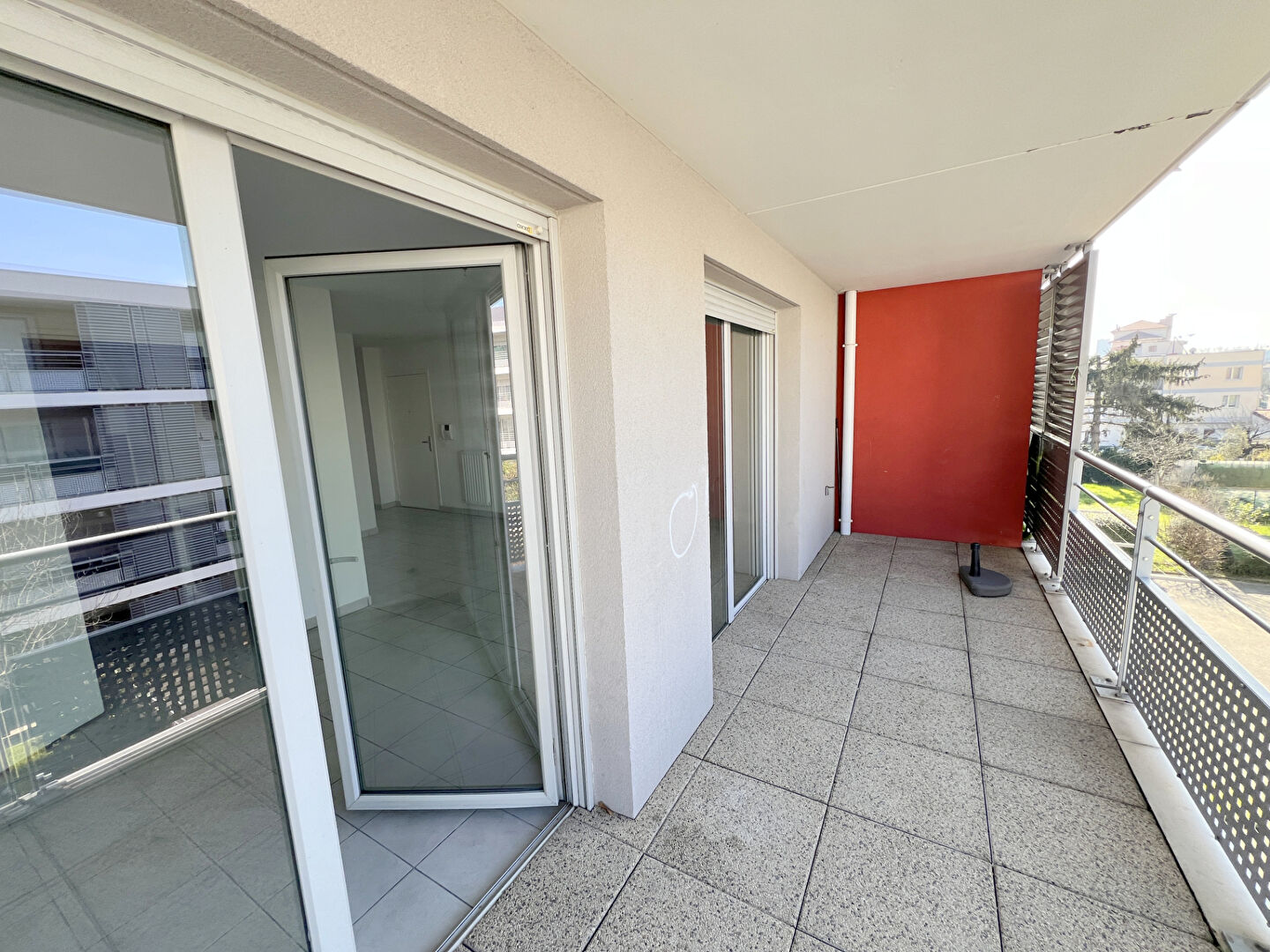 Photo Appartement  de 2012 à Vaulx-en-velin  centre 3 pièces 64.72 m2 image 3/6