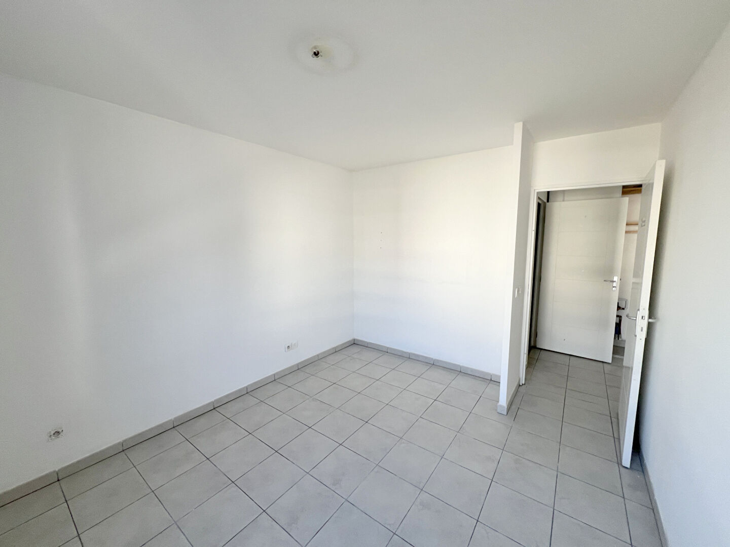 Photo Appartement  de 2012 à Vaulx-en-velin  centre 3 pièces 64.72 m2 image 6/6