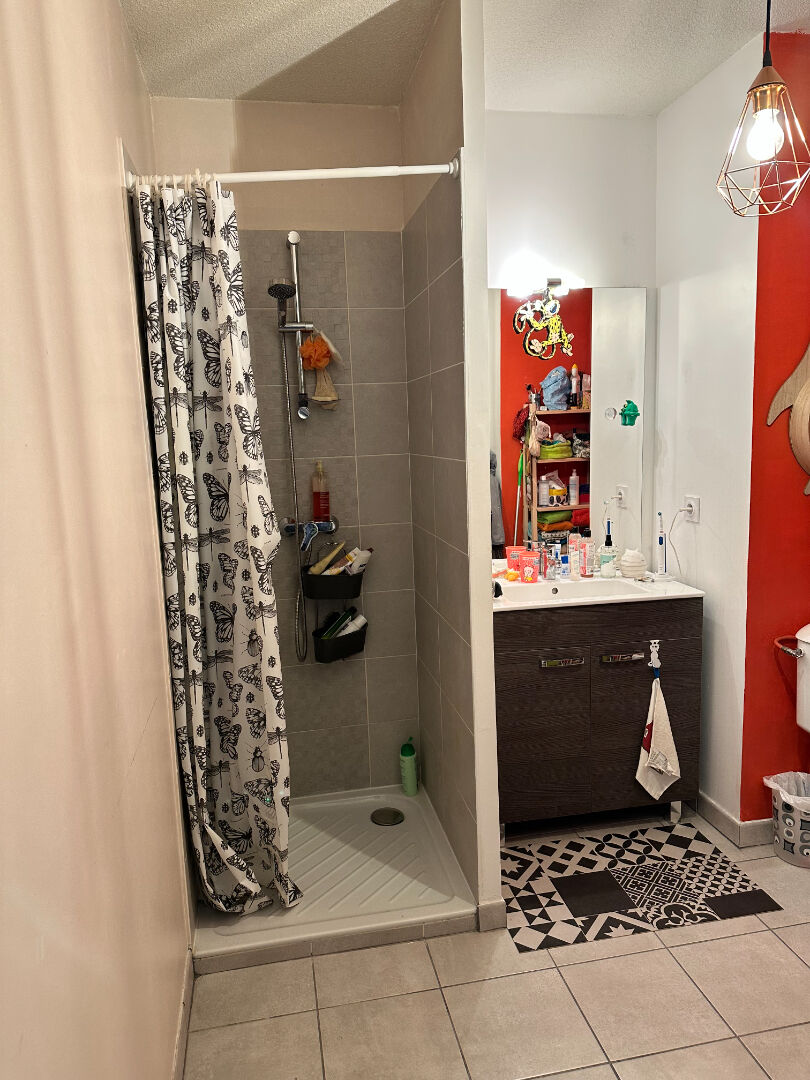 Photo Appartement Oullins Pierre Bénite 2 pièces 46 m2 de 2017 à 220 000 image 5/5