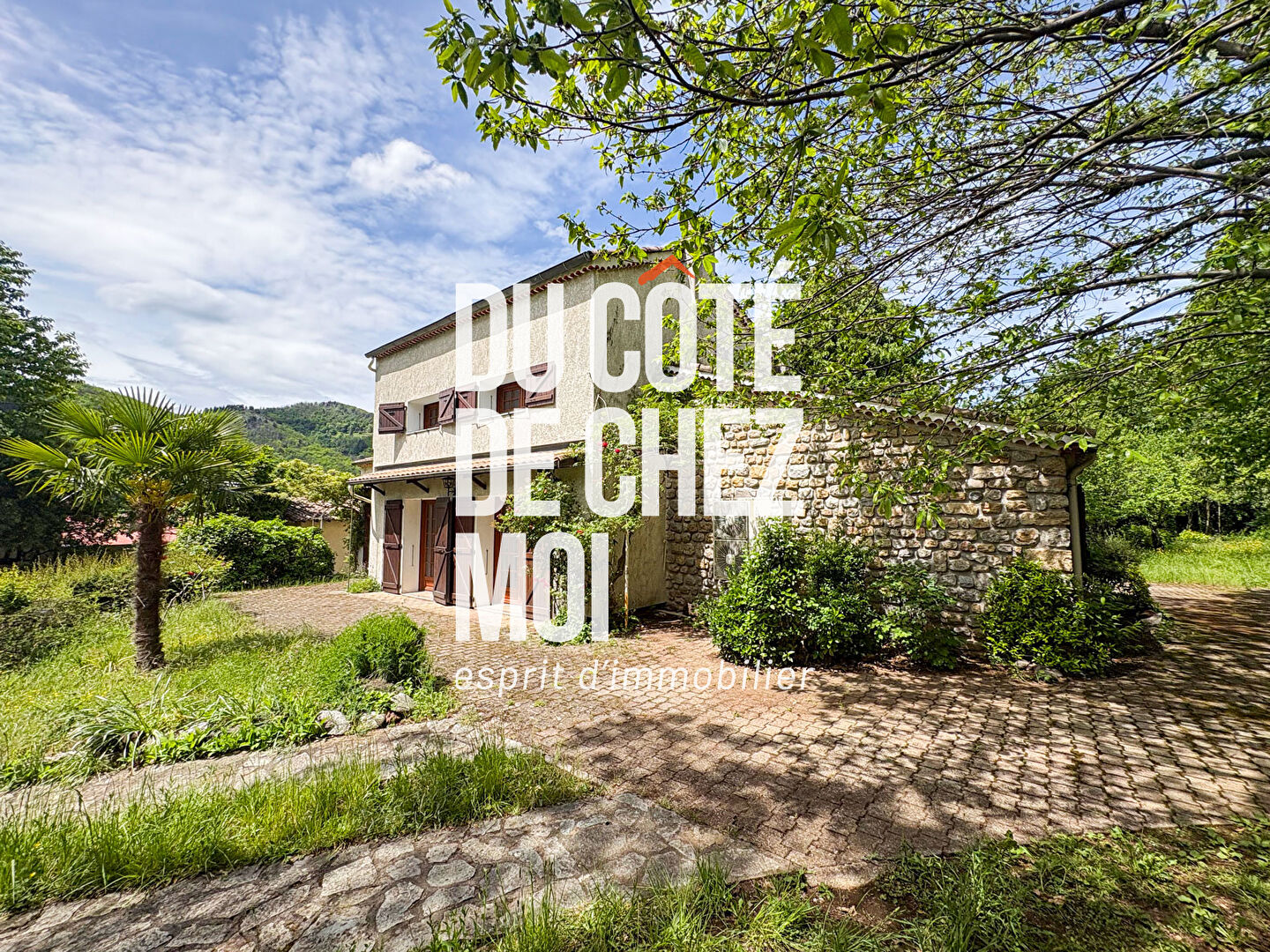 Agence immobilière de DU CÔTÉ DE CHEZ MOI - Saint-Genis-Laval