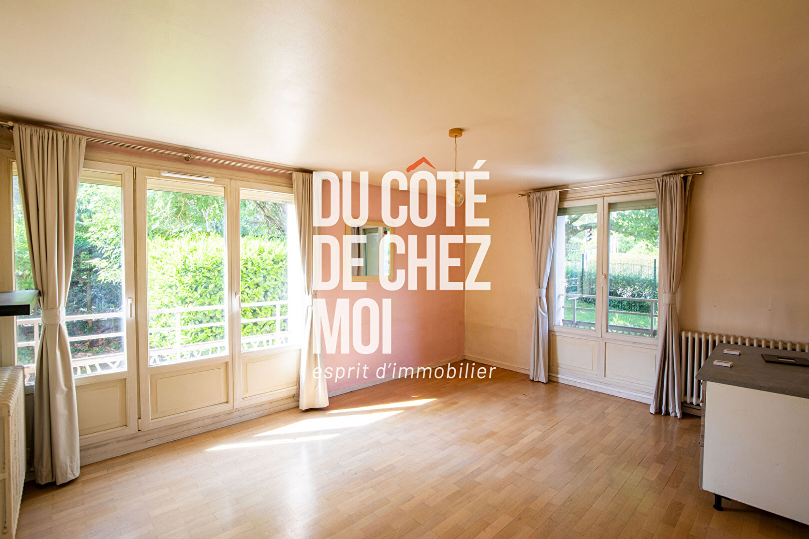 Agence immobilière de DU CÔTÉ DE CHEZ MOI - Saint-Genis-Laval