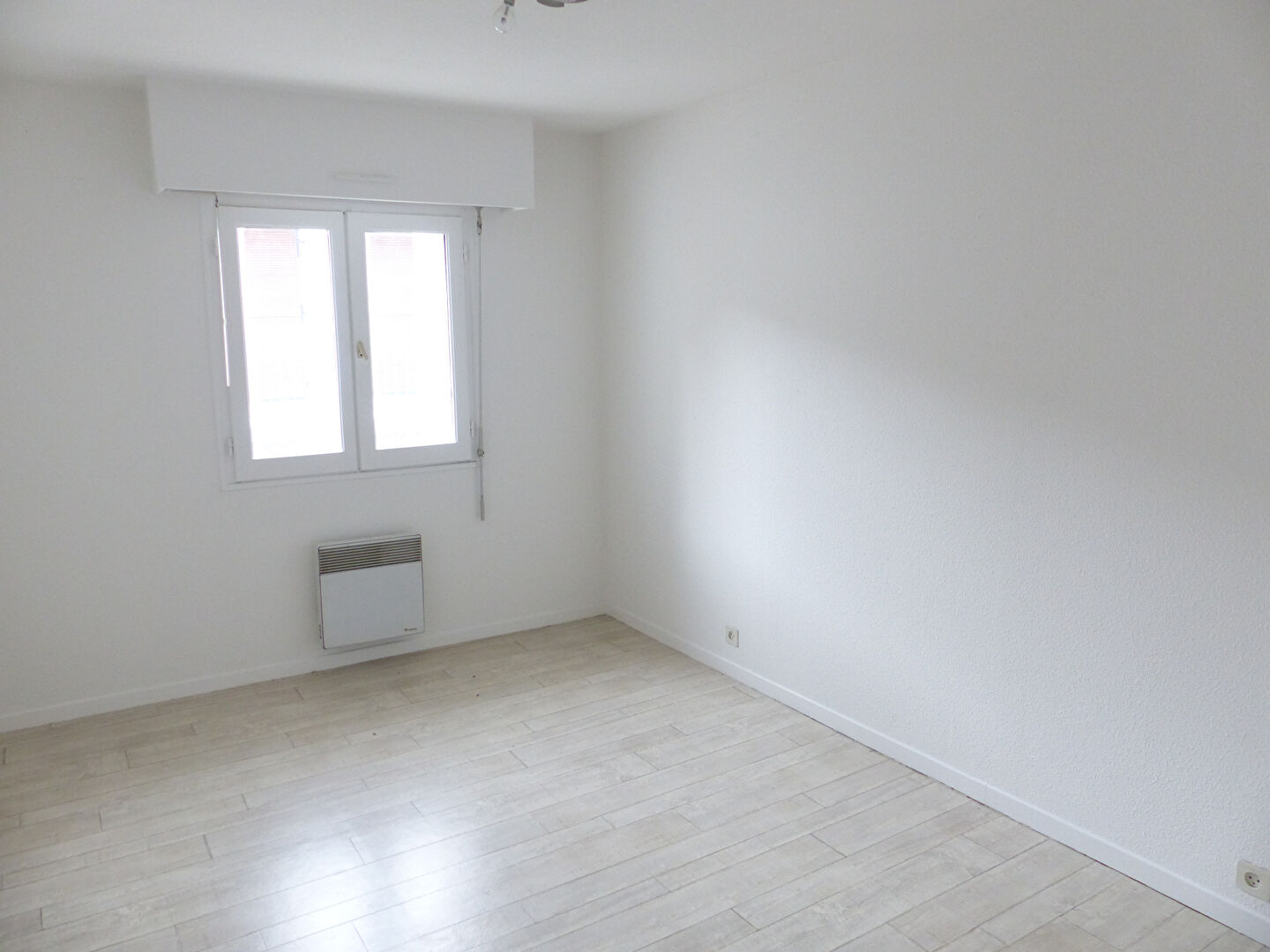 Photo APT  T4 AIRE SUR ADOUR image 5/6