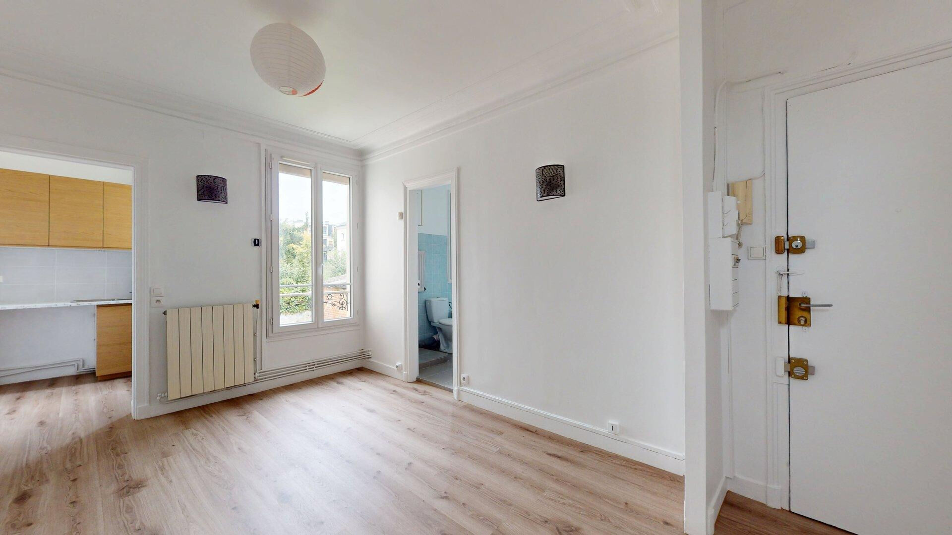 Photo Appartement La Garenne Colombes 2 pièce(s) 42.85 m2 image 1/6