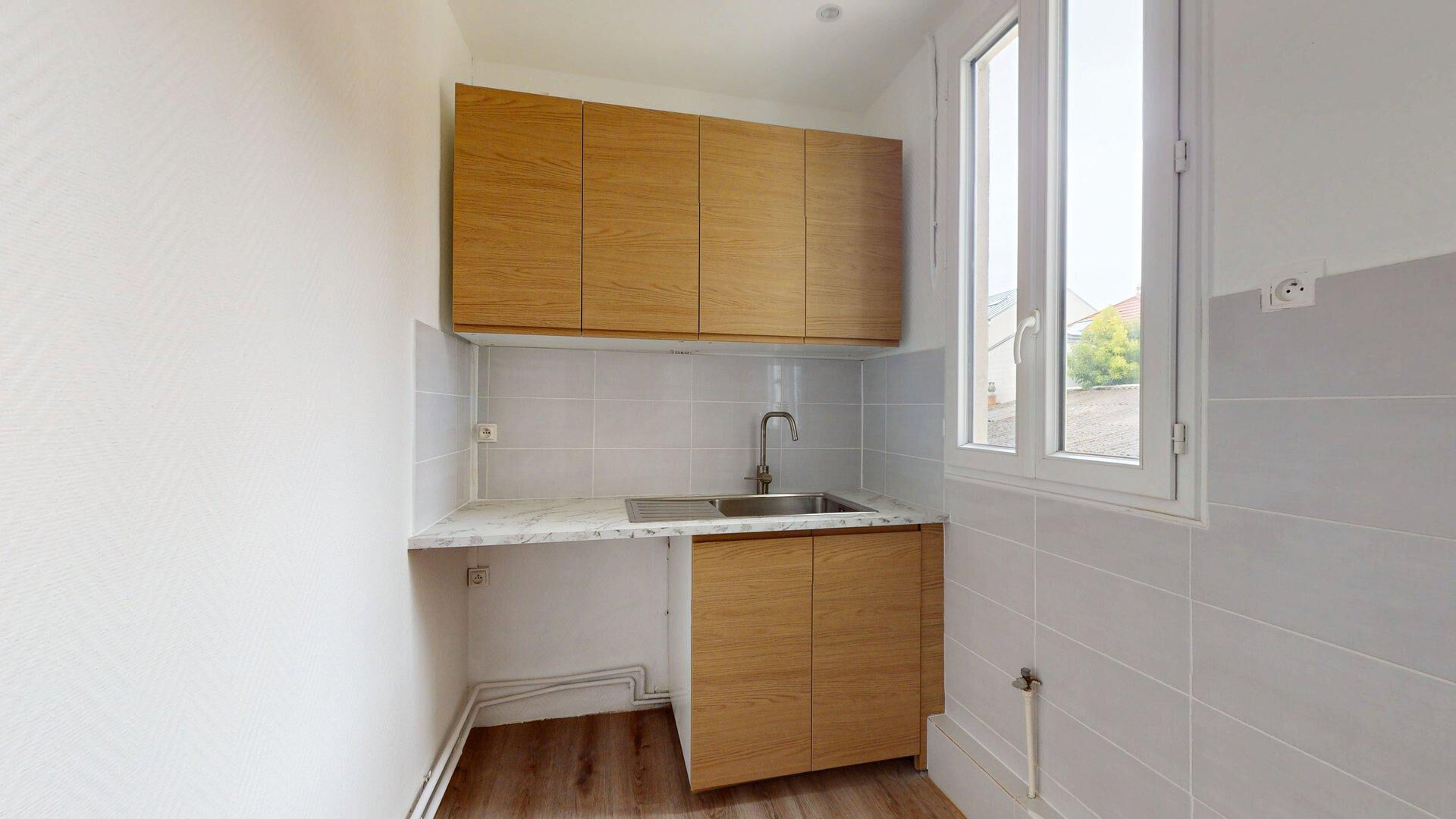 Photo Appartement La Garenne Colombes 2 pièce(s) 42.85 m2 image 4/6