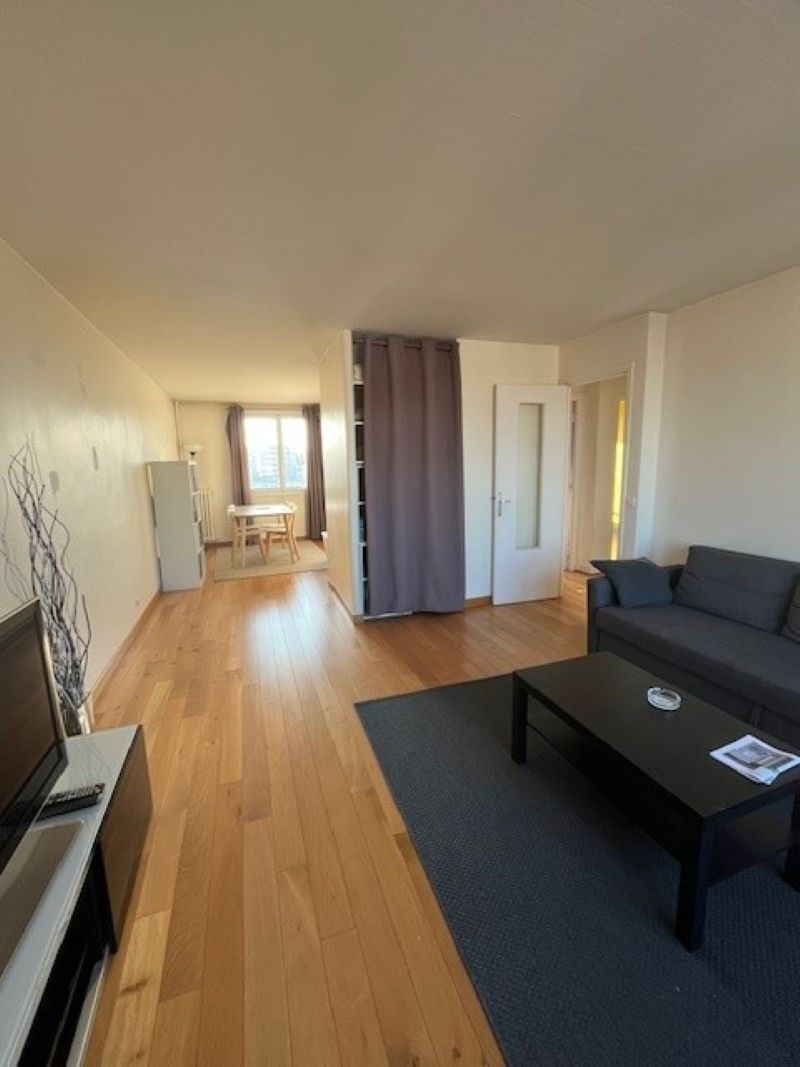 Photo Quartier Les Barnufles au KREMLIN BICETRE - Beau 4 PIECES  - Vue exceptionnelle image 3/6