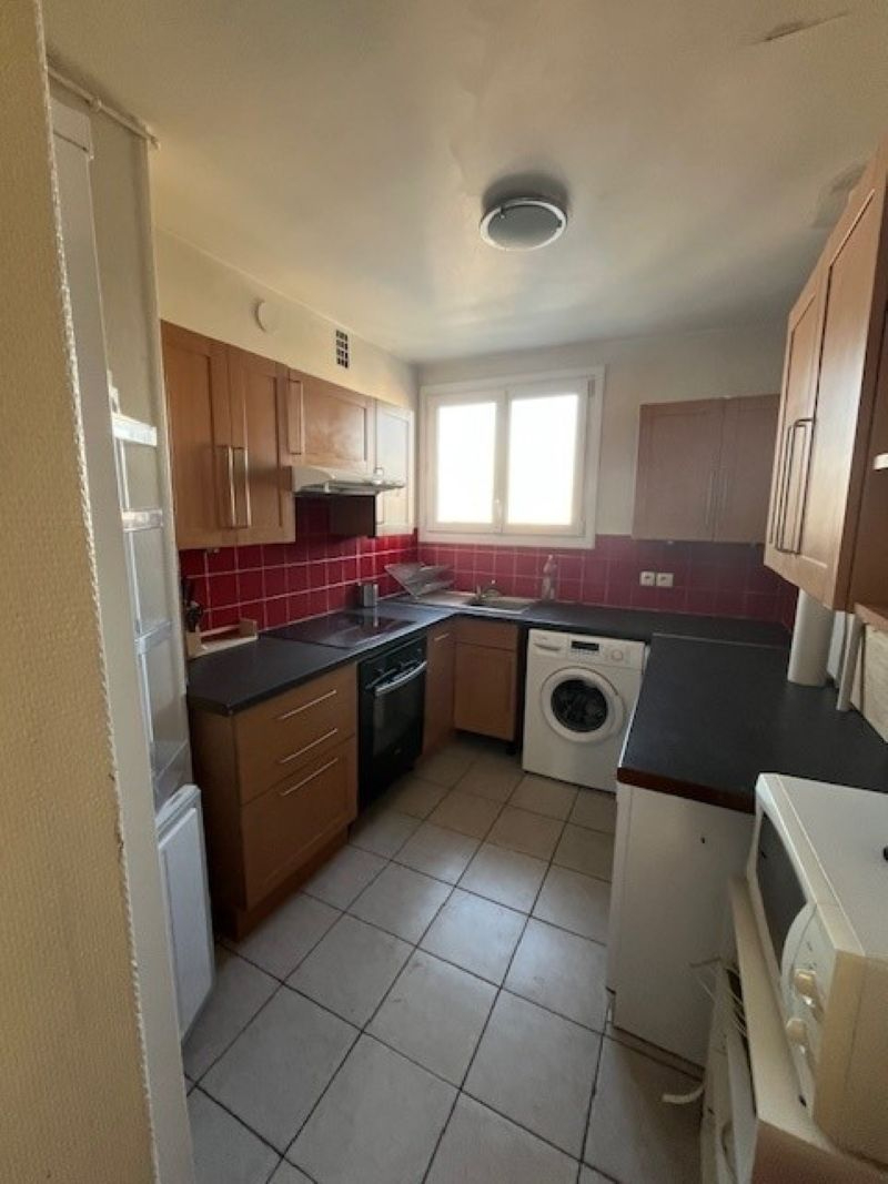 Photo Quartier Les Barnufles au KREMLIN BICETRE - Beau 4 PIECES  - Vue exceptionnelle image 4/6