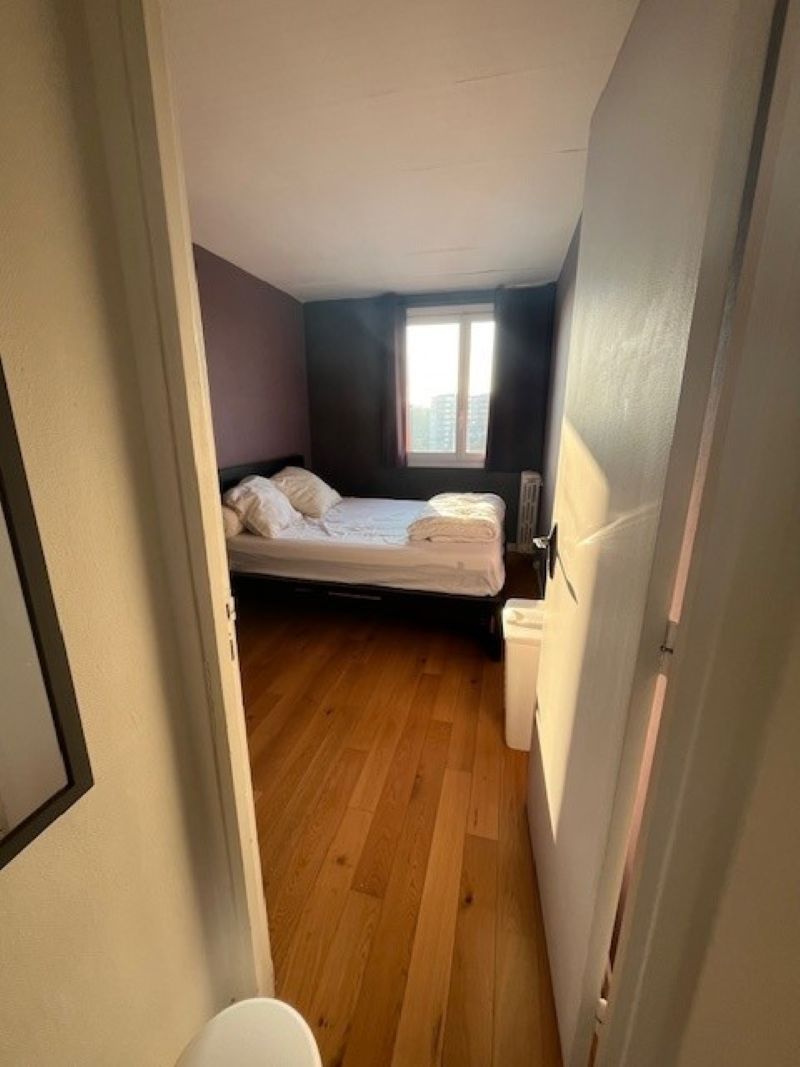 Photo Quartier Les Barnufles au KREMLIN BICETRE - Beau 4 PIECES  - Vue exceptionnelle image 6/6